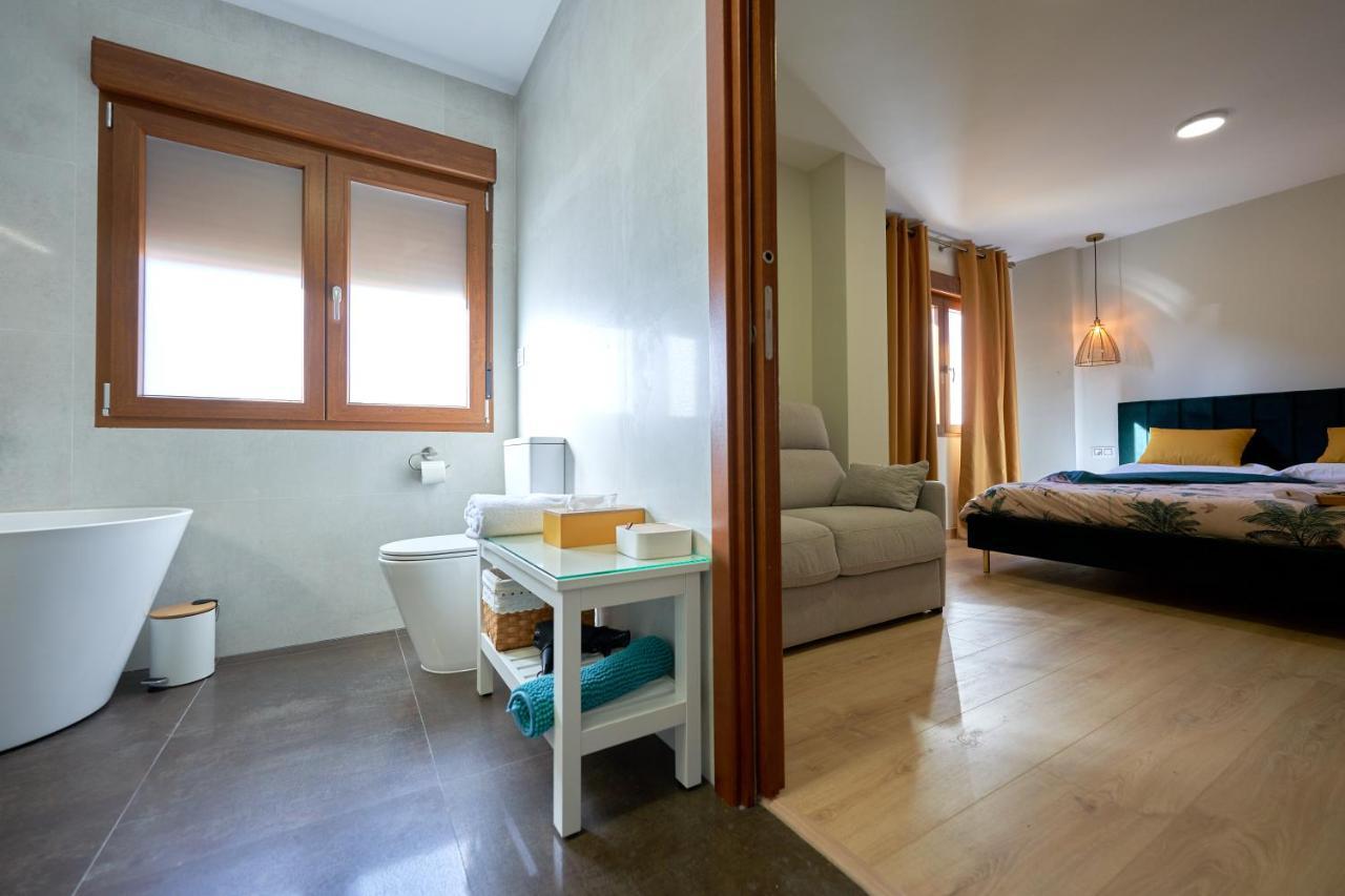 Duplex Casa De Las Argollas Grand Suite Parking Gratis Plasencia Ngoại thất bức ảnh