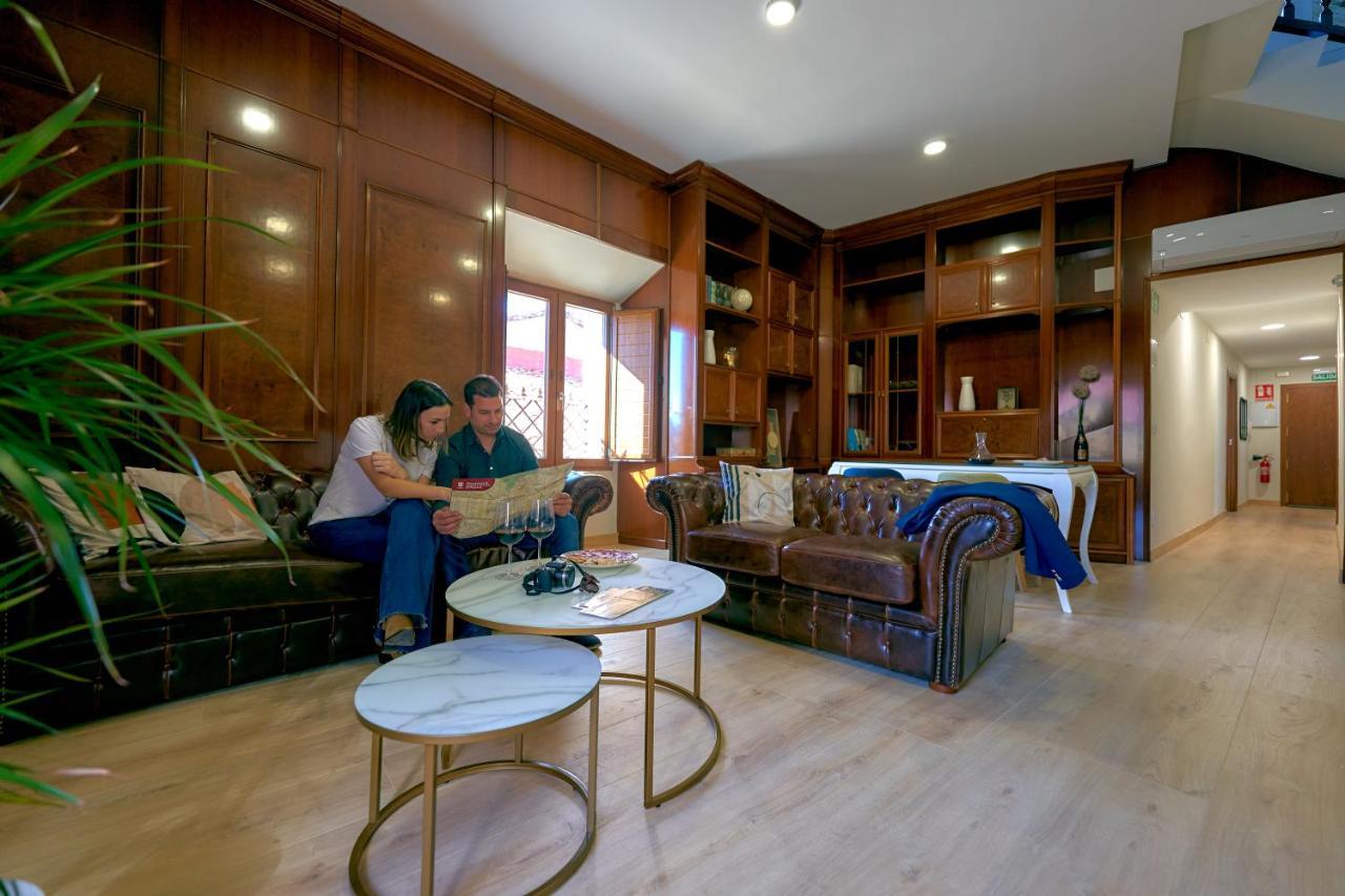 Duplex Casa De Las Argollas Grand Suite Parking Gratis Plasencia Ngoại thất bức ảnh